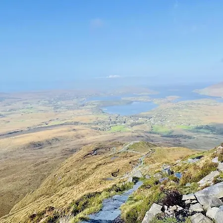 Stone Barn In Galway Countryside 아파트 아선리