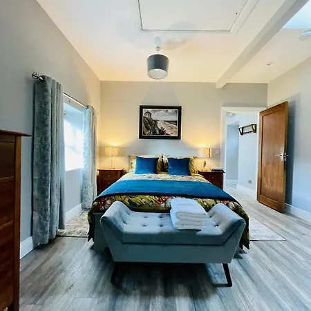 Stone Barn In Galway Countryside Apartment