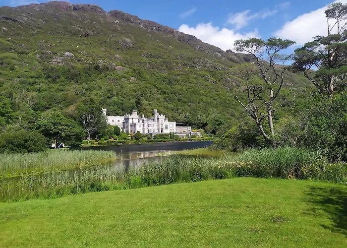 Stone Barn In Galway Countryside