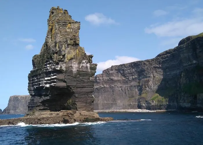 Stone Barn In Galway Countryside * 아선리